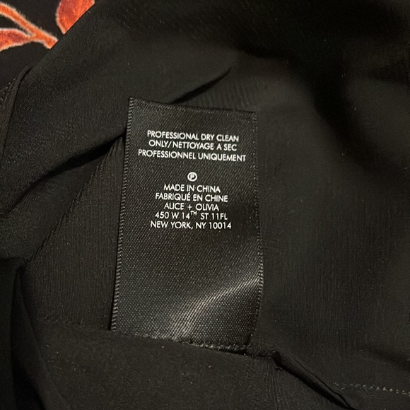 alice + olivia Maris Women’s Silk Haler Top.  Medium NWT Black Multicolor - Picture 11 of 12